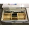 Image 2 : 36" Vanity no top (Freight claim)