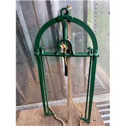 ANTIQUE F4 HAY FORK
