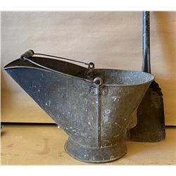 COAL SCUTTLE & SHOVEL