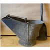 Image 1 : COAL SCUTTLE & SHOVEL