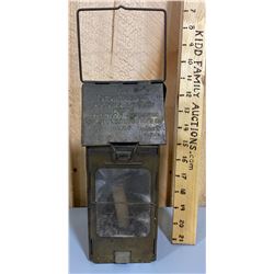 'THE STONEBRIDGE' FOLDING LANTERN