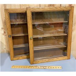 LOT OF 2 OAK DISPLAY CABINETS