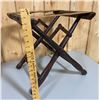 Image 1 : VINTAGE FOLDING LUGGAGE RACK