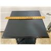 Image 2 : ANTIQUE PAINTED SIDE TABLE