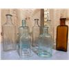 Image 1 : LOT OF 7 ANTIQUE APOTHECARY BOTTLES FROM A TORONTO HOSPITAL PHARMACY