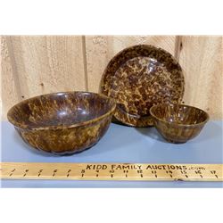 LOT OF 3 SPONGEWARE BOWLS - GOOD CONDITION