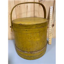ANTIQUE COVERED WOOD BUCKET