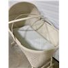 Image 2 : WICKER BASSINET WITH FOLDING LEGS