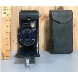 ANTIQUE KODAK POP-OUT CAMERA WITH CASE