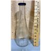 Image 1 : IMPERIAL OIL GLASS BOTTLE WITH CAP - 1 QT SIZE