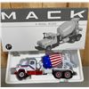 Image 1 : FIRST GEAR MACK R MODEL MIXER - 1/34 S