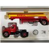 Image 2 : FIRST GEAR SHELL 1960 MACK TRACTOR TRAILER - 1/34 S