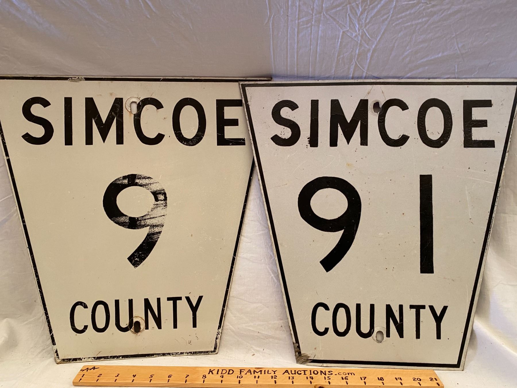 Simcoe Day Sign LOT OF 2 ROAD SIGNS - SIMCOE 9 & 91 - Kidd Family Auctions