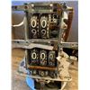 Image 3 : VEEDER-ROOT GAS PUMP COUNTER