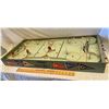 Image 1 : ORIGINAL 6 "PRO" HOCKEY GAME COMPLETE WITH MEN & NETS