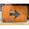 Image 1 : ROAD SIGN - ARROW