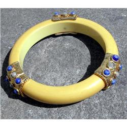 Carved Yellow ornamental Bakelite Bracelet #1234957