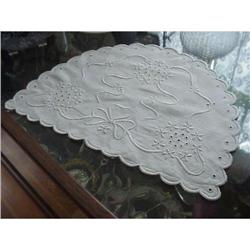 VICTORIAN TEA COSY EMBROIDERED RIBBONS #1251981