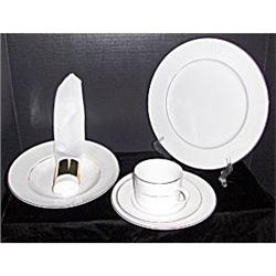 4 Pl. Settings Gibson Dinnerware w/napkins & #1256593