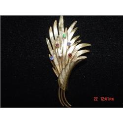 Wells Gold Filled Rhinestone Brooch #1231042