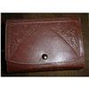 Image 1 : POKER GAME IN LEATHER CASE - BAKELITE CHIPS #1248979