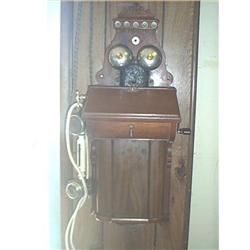Old Wall Phone Called "COMMONWEALTH" #AB 535. #1252995