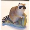 Image 1 : Carren Racoon Figurine #1266809