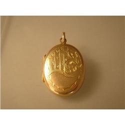Locket  Gold  Oval #1266833