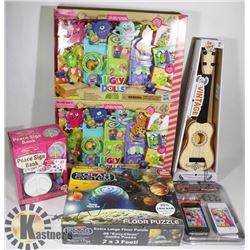 SEALED ITEMS 2 UGLY DOLLS UNFOLDED