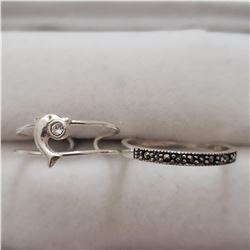 SILVER LOTS OF 2  RING