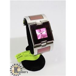 NEW LADIES VICTORIA SINCLAIRE SQUARE