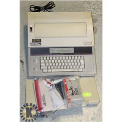 SMITH CORONA MEMORY TYPEWRITER- VINTAGE- MODEL