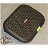 Image 1 : RUBBERMAID HOME OFFICE ADJUSTABLE FOOTREST