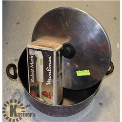 HUGE POT W/LID 15" ACROSS AND A MOULINEX