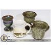 Image 1 : SMALL BOX OF ASSORTED POTTERY & CERAMIC MUGS