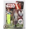 Image 1 : STAR WARS FIGURINE IN PACKAGE
