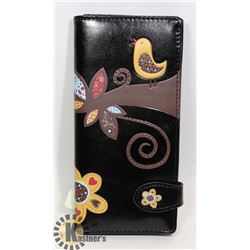 NEW SHAG WEAR WOMENS WALLET