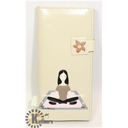 NEW SHAG WEAR WOMENS WALLET