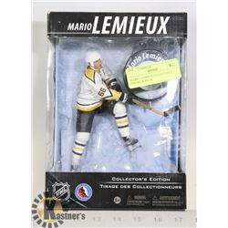 MARIO LEMIEUX COLLECTIBLE FIGURE W PUCK