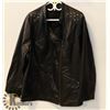 Image 1 : NEW LEATHER LOOK WOMENS JACKET SIZE 1 XL