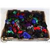 Image 1 : FLAT OF ASSORTED COLOUR HAIR SCRUNCHIES