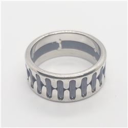 SILVER 9.5G RING (~SIZE 10)