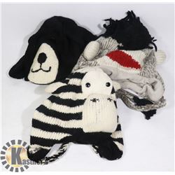 LOT OF 3 ANIMAL FACE TOQUES