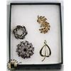 Image 1 : 4 JEWELLERY BROOCHES