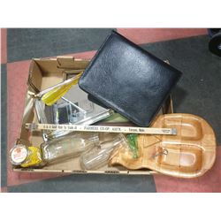 FLAT OF ASSORTED ESTATE ITEMS