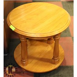 SOLID OAK SIDE TABLE 22 X 23.5 BOUGHT FROM