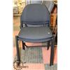 Image 1 : LOT OF 2 BLACK STACKING CHAIRS
