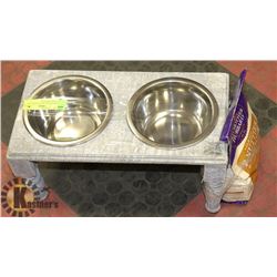 HANDCARVED WOOD RAISED PET FEEDING PEDESTAL