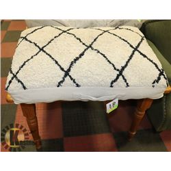 NEW OVERSTUFFED STYLE LUXURY DOG BED, LARGE SIZE