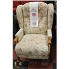 Image 1 : NEW COTSWOLD STAND ALONE DECORATIVE ARM CHAIR